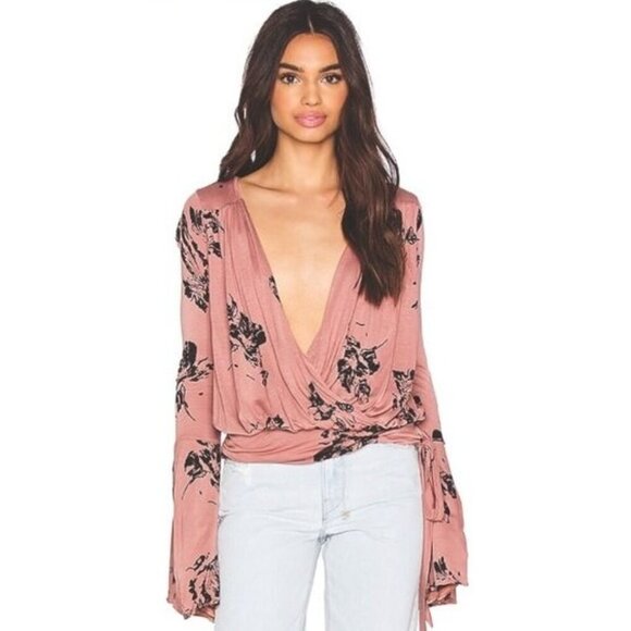 FREE PEOPLE Fiona Shirt Bell Sleeve Blouse Paisley Wrap - Picture 1 of 5